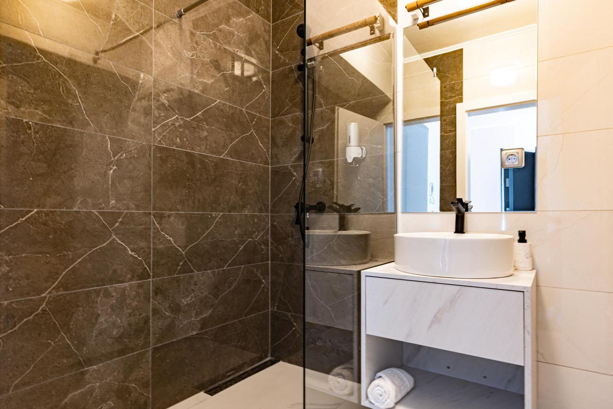 Tower Apartments Cluj-Napoca Luaran gambar